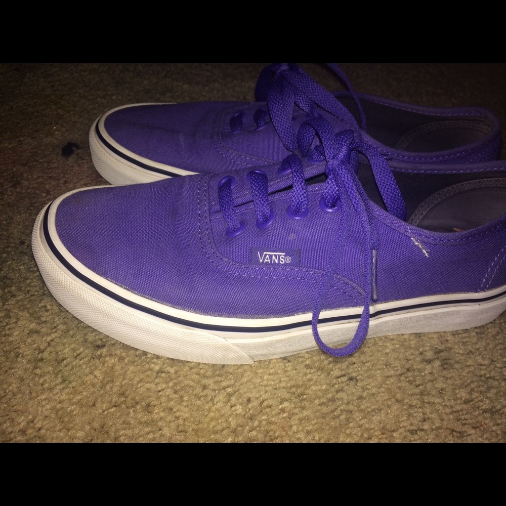 Vans sneakers size 5